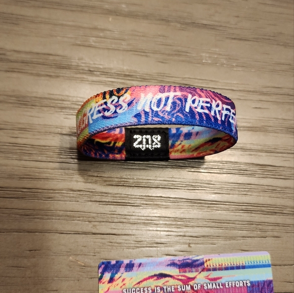 Zox progress not perfection braclet - Picture 3 of 4
